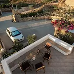 Prázdninový dům 7days-suite & Seaview Agkidia
